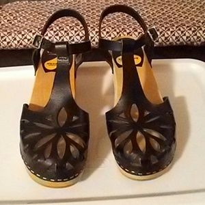 Swedish Hasbeen Lacey sandal, size 39, New